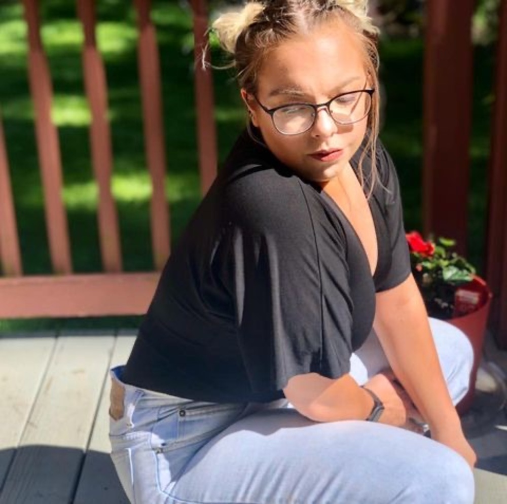 Meet your Posher, Karly